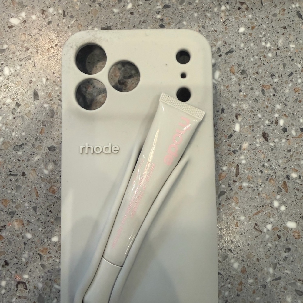 RHODE Off-White Phone  17 pro max Case - Picture 2 of 4